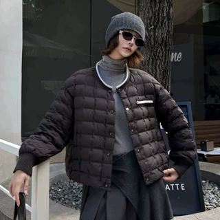 2026冬针织拼接圆领轻薄羽绒服女短款豆腐保暖块时尚90白鸭绒外套