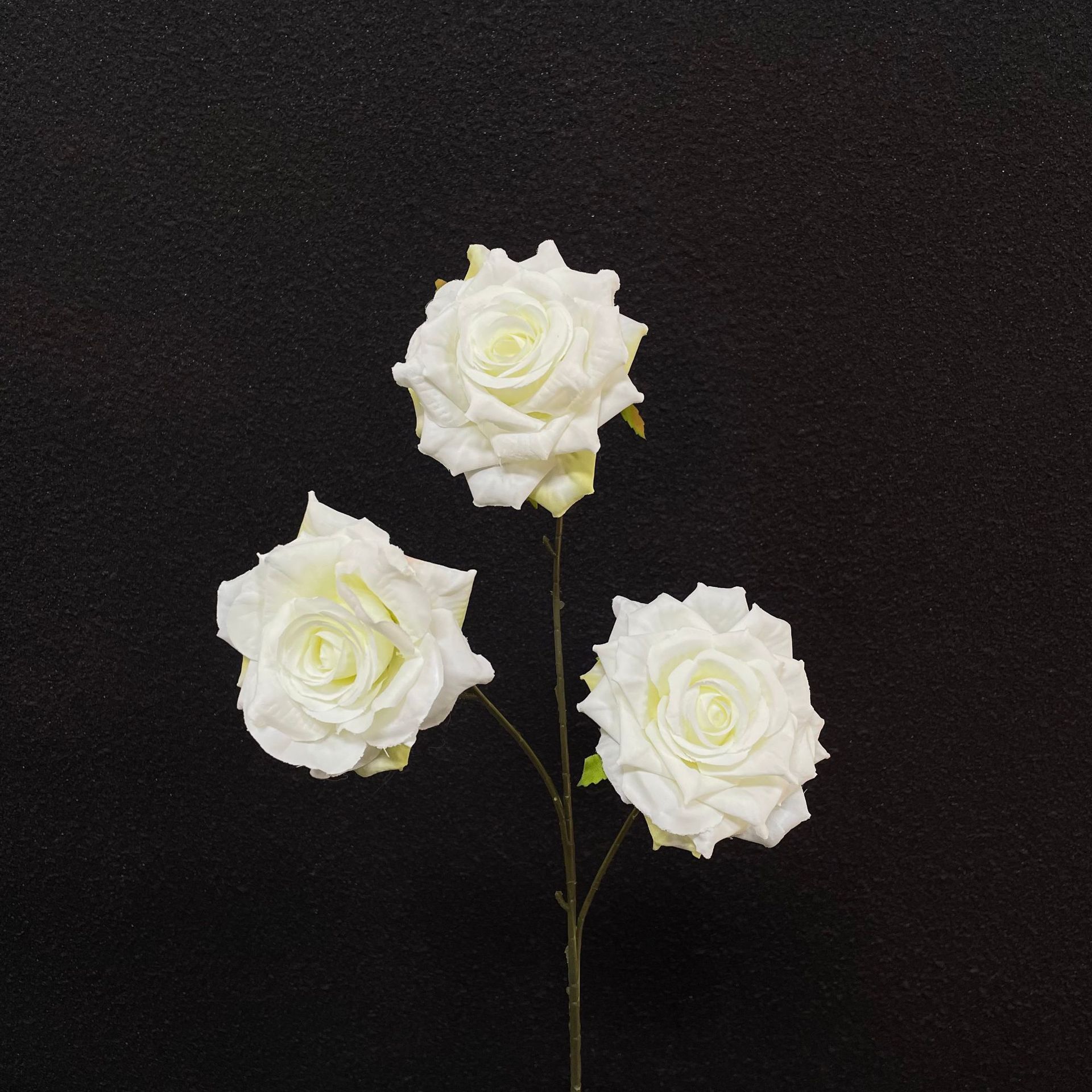 Flores falsas blancas Flores artificiales Flores para bodas Auditorio de bodas Decoración del hotel Techo artificial Flores artificiales Flores falsas