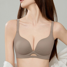 �tɫ�o�ۃ���ŮС�ؾ۔n�@����´�һ�wʽ�o�Ȧ�{�������������Q