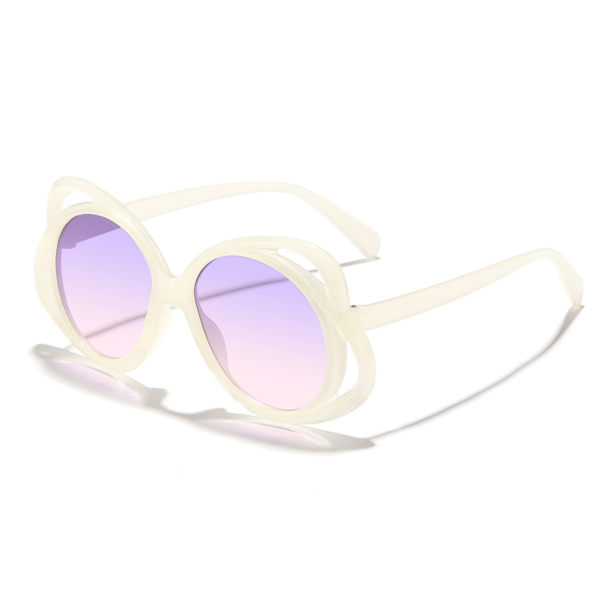 Nuevo estilo para niños, Europa, América, Y2K, nuevo diseño, personalidad, marco de mariposa hueca, gafas de sol, gafas de sol esenciales