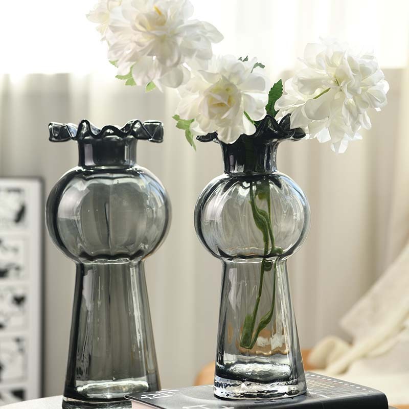 Vaso moderno minimalista creativo de boca ondulada de alto nivel de rocío de lluvia jarrón de vidrio decorativo jarrón floral para la sala de estar