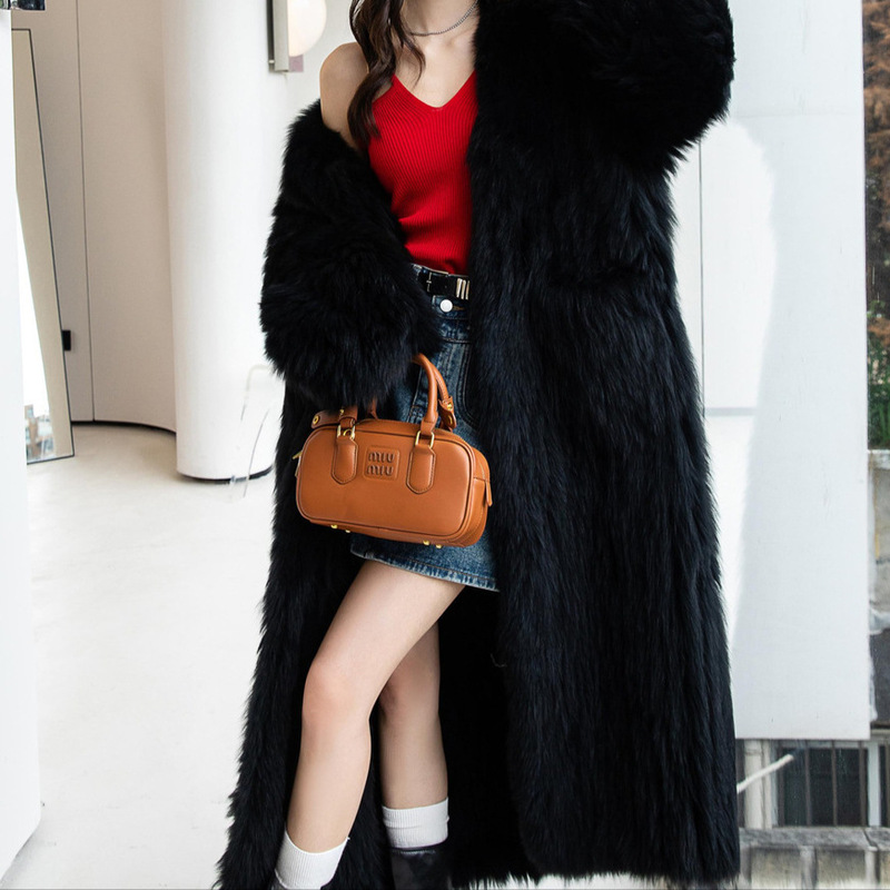 2025 New Style Fox Fur Long Fur Outwear Fur Young Red Fur Outwear Elegant Black 2025 New Style Fox Fur Long Fur Outwear Fur Young Red Fur Outwear Elegant Black