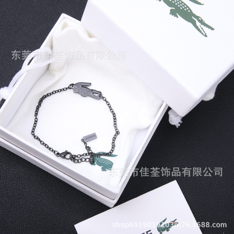 Titanium Steel Bracelet, Large Crocodile Design, Unisex, Adjustable Strap, French Light Luxury, 18K Gold Hot-Selling Bracelet, Adjustable Bracelet Titanium Steel Bracelet, Large Crocodile Design, Unisex, Adjustable Strap, French Light Luxury, 18K Gold Hot-Selling Bracelet, Adjustable Bracelet