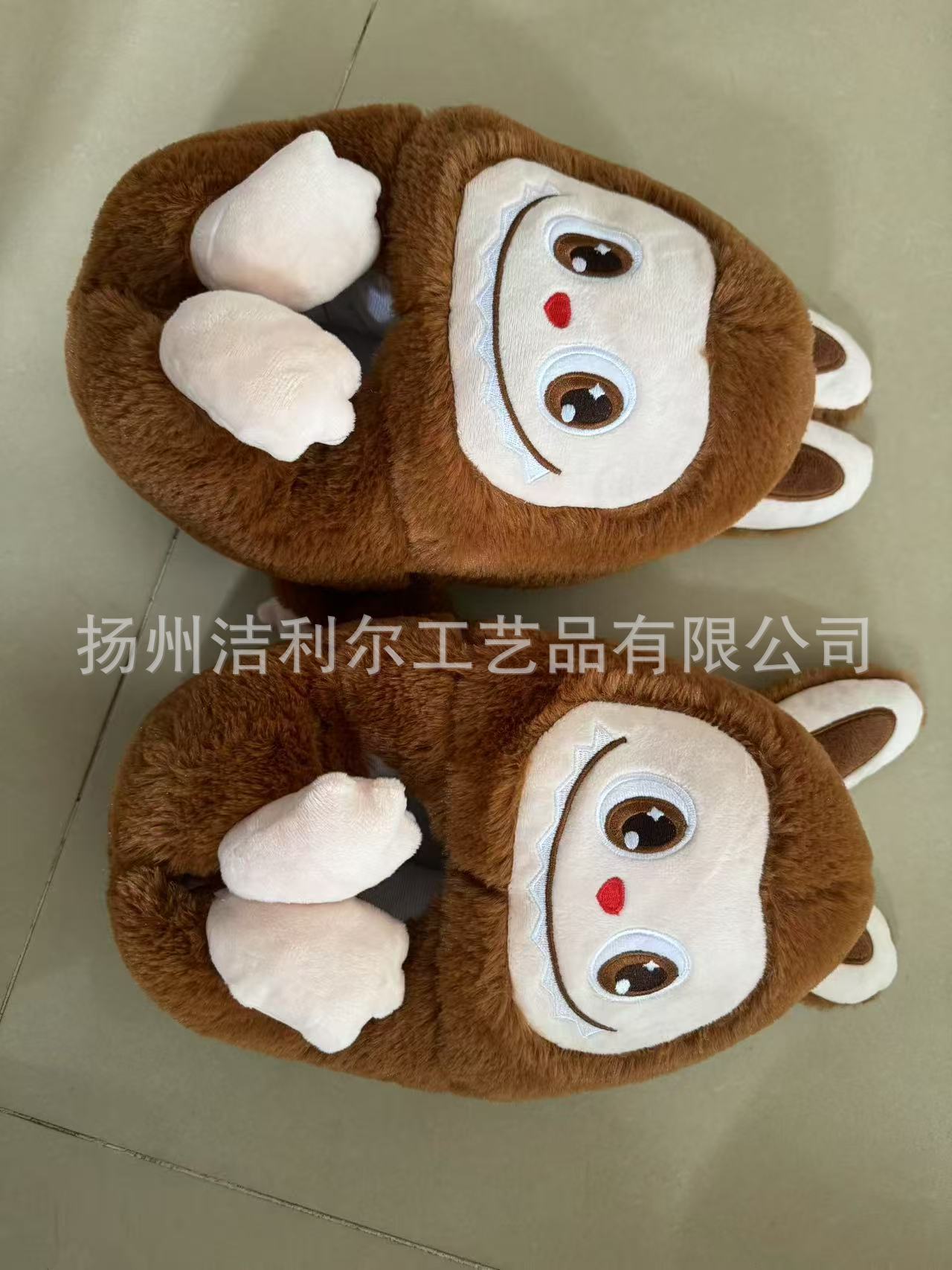 Zapatos de algodón A4 zapatos de baloncesto zapatos de algodón de grasa zapatos nuevos zapatos de estilo en línea invierno zapatos de piso de casa Zapatos de grasa