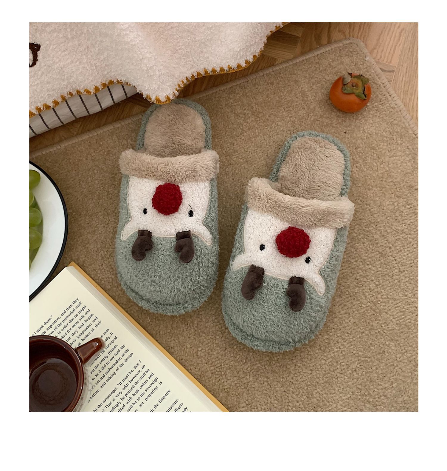 Women's Cute Cartoon Round Toe Cotton Slippers display picture 24