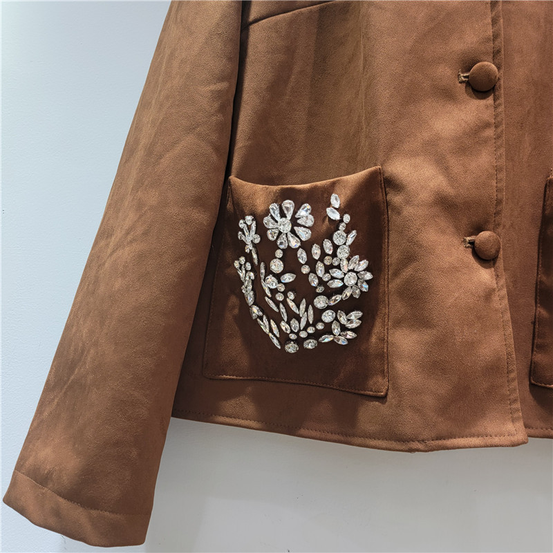 Diseño elegante retro industria pesada con collar de diamante abrigo corto 2025 otoño marrón vestido con blusa delgada