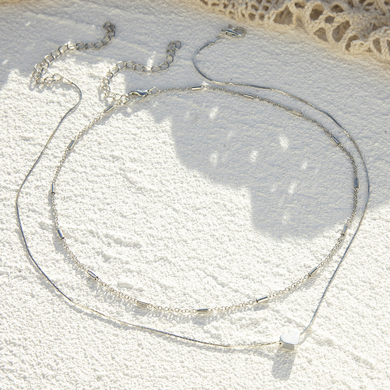 Europäische Und Amerikanische Einfache Doppellagige Halskette Mit Herzanhänger display picture 4