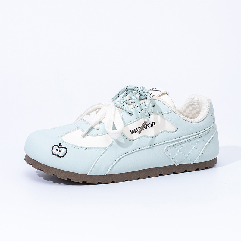 Zapatos de capacitación calientes de invierno de 2025 nuevos zapatos de algodón cómodos, suaves y versátiles, zapatos de moda de alta calidad para mujeres