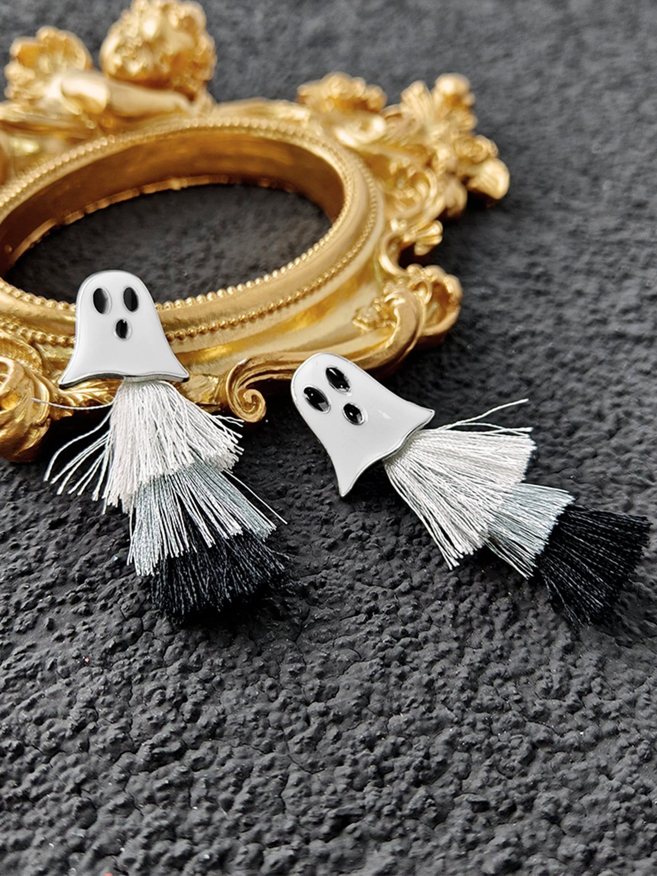 Party, Festival Occasion Alloy Material 1 Pair Halloween Funny Classic Style Ghost Alloy Drop Earrings