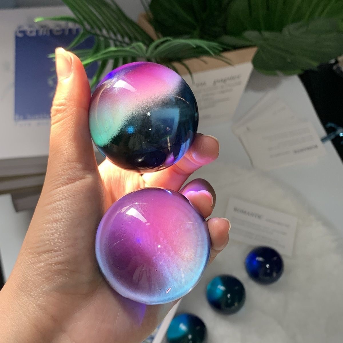 Tears of the Delta Ocean Crystal Material Translucent Ornament Big Red Model 1:1 Perfect Replica Gift for Friends