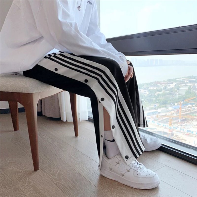 American quick-drying breasted pants basketball sports pants boys straight loose training summer thin high street casual pants American quick-drying breasted pants basketball sports pants boys straight loose training summer thin high street casual pants
