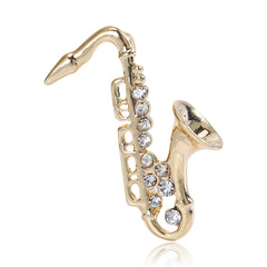 New Retro Creative Fashion Saxophone Brooch, Alloy Embedded Diamond Musical Pin, Simple and Versatile Fashion Accessory