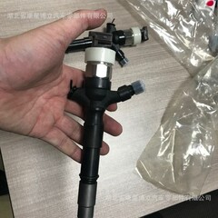 23670-09380/0L050 はトヨタハイラックス燃料インジェクター EFI 燃料噴射ノズル燃料節約に適しています