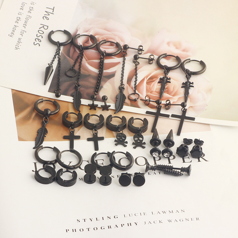 Labret piercing jewelry detail image