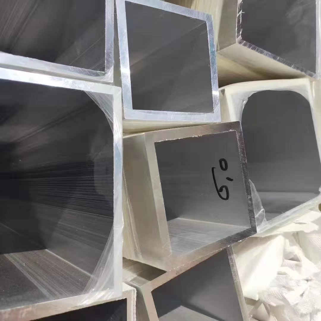 大规格铝方管300*100*3.5  250*125*3.2  250*50*3  200*200*3.5