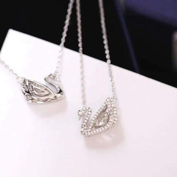 White Diamond Spirit Goose