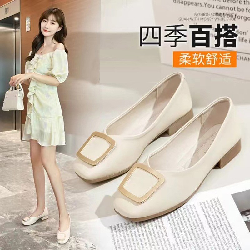 2026 verano nuevo estilo coreano de cabeza cuadrada botón simple zapatos de piel suave zapatos de piel suave simple zapatos de cuero de talón grueso zapatos de talón corto