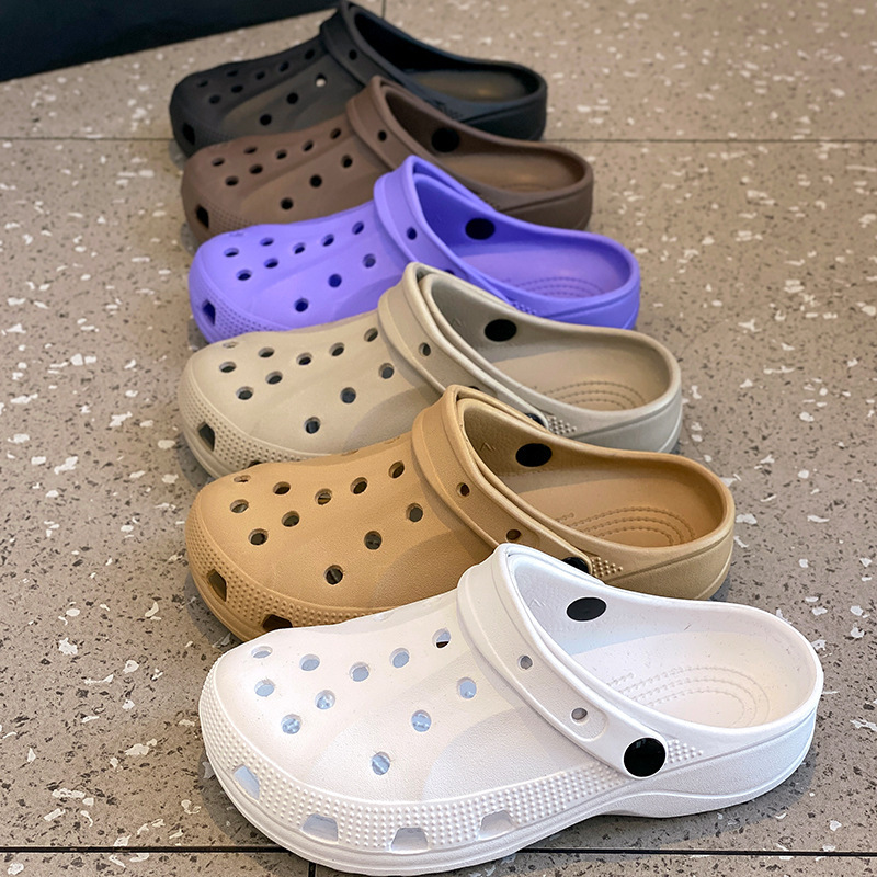 2026 New Style Summer Breathable Outdoor Low-Heeled Nurse Cartoon Cute Couple Closed-Toe Sandals Wholesale 2026 New Style Summer Breathable Outdoor Low-Heeled Nurse Cartoon Cute Couple Closed-Toe Sandals Wholesale