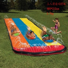 三人户外喷水草地玩具滑水道玩水玩具儿童玩水装备草坪水上乐园