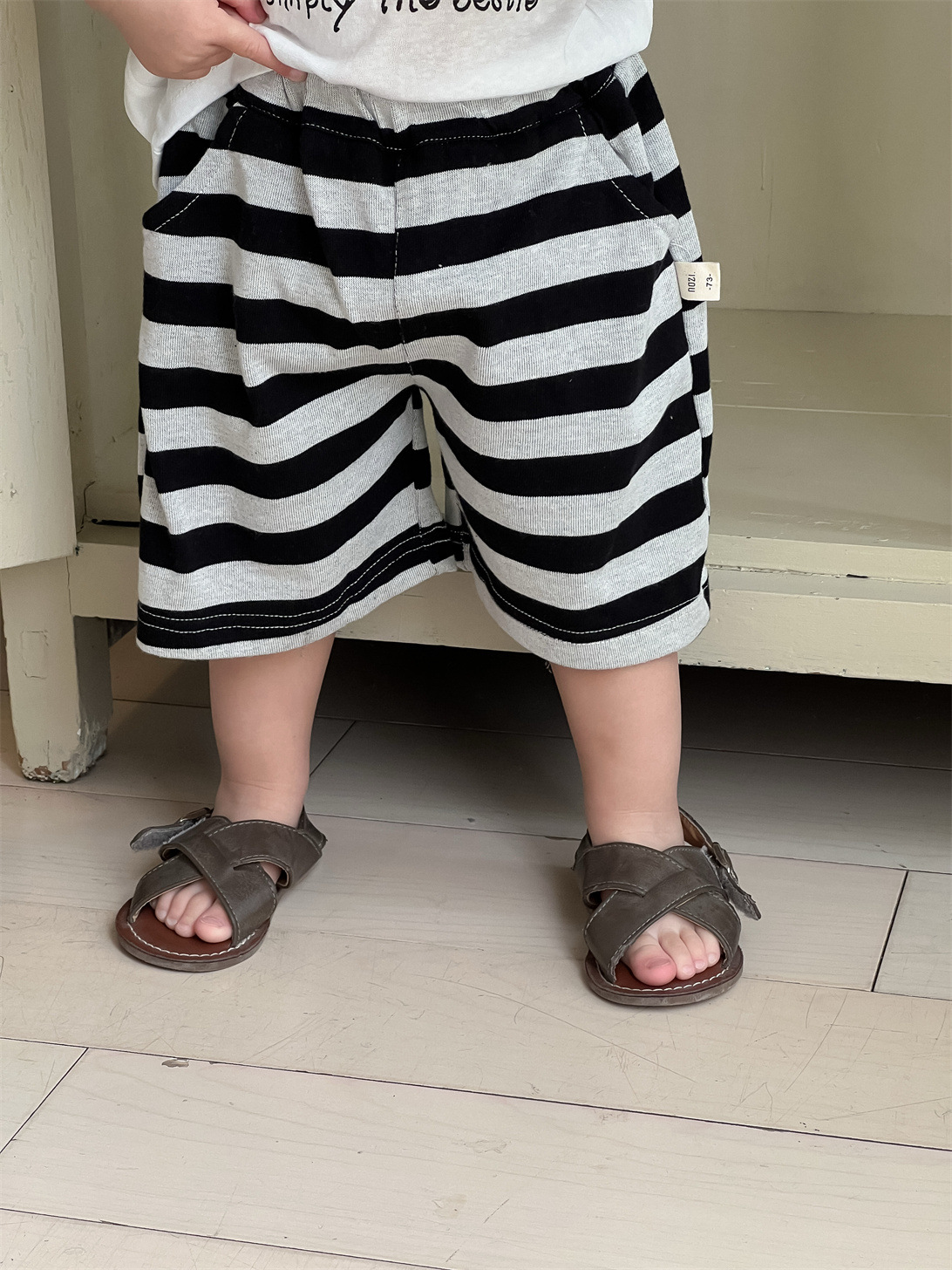 Traje para niños estilo fino de verano ropa para niños coreanos traje de manga corta con estampado de niños y cachorros ropa de bebé verano nuevo estilo image 8