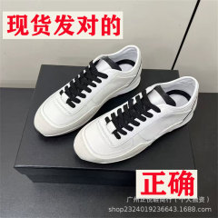 高バージョンのXiaoxiangfengの新しい黒と白のカラーブロックパンダシューズ、女性用本革ラウンドトゥレースアップドイツ訓練カジュアルスポーツホワイトシューズ