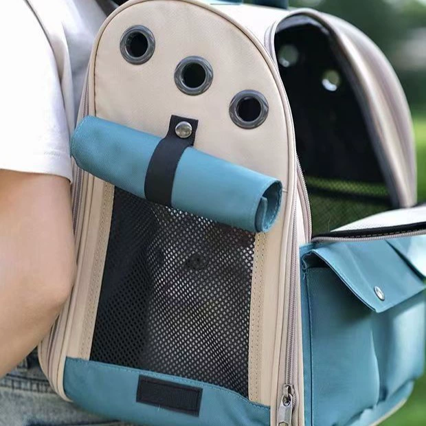 Space handheld capacious breathable backpack to go out