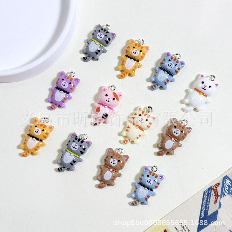 クロスボーダー推奨クリエイティブ漫画樹脂猫ペンダントペンダントジュエリーアクセサリーキーホルダーブレスレットペンダント diy 素材|undefined