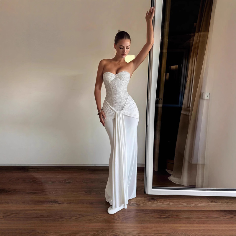 European and American Women's Clothing 2025 New Autum Sexy Sexy Girl Wrapped Chest with Sparkling Diamonds High Waist Slim Fit Strap Pure Color Dress for Women