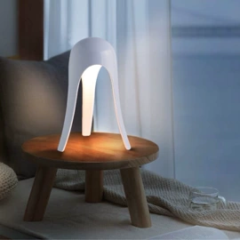 卤素灯石英灯;充电台灯