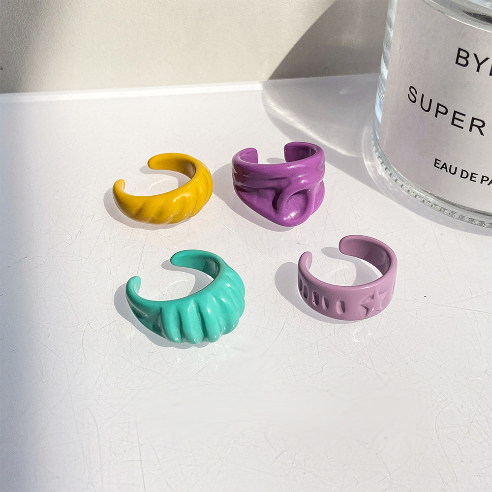 Simple Irregular Shape Color Resin Open Ring display picture 4