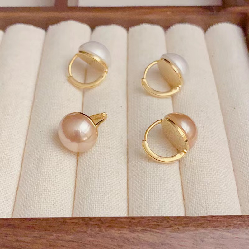 Small cute elegant design fashionable earrings from pearl, french style, simple and elegant design, high-quality style, light luxury style