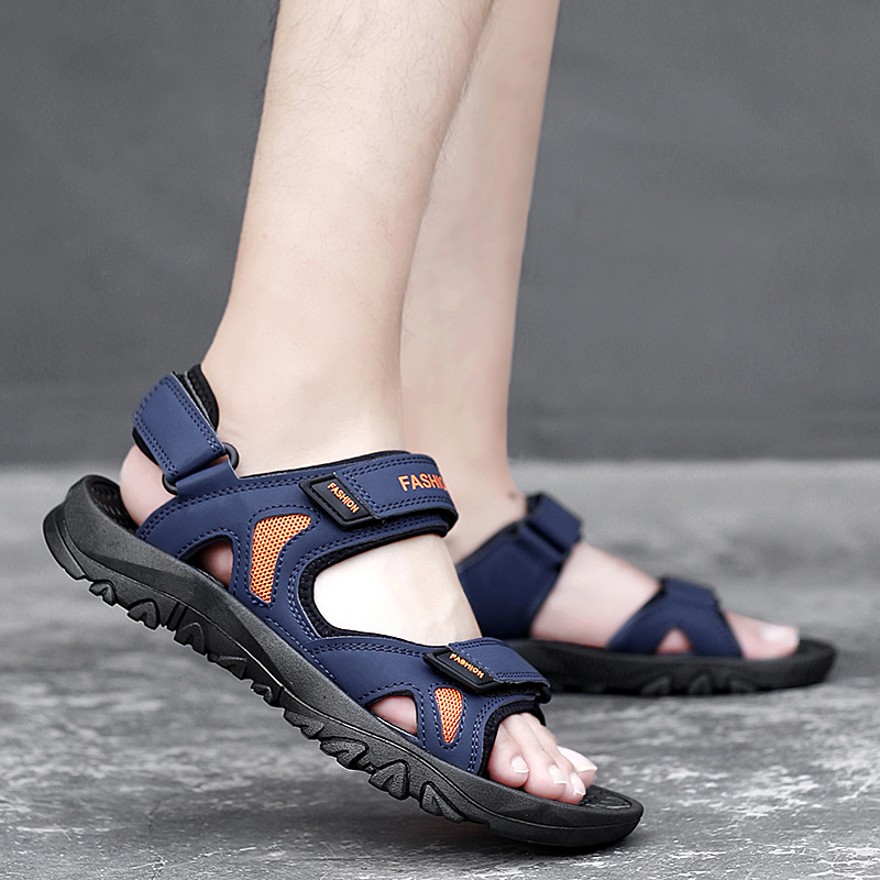 Más tamaño sandalias de los hombres de comercio exterior verano nueva moda estudiante juventud casual zapatos de playa zapatillas de hombre moda al por mayor entrega