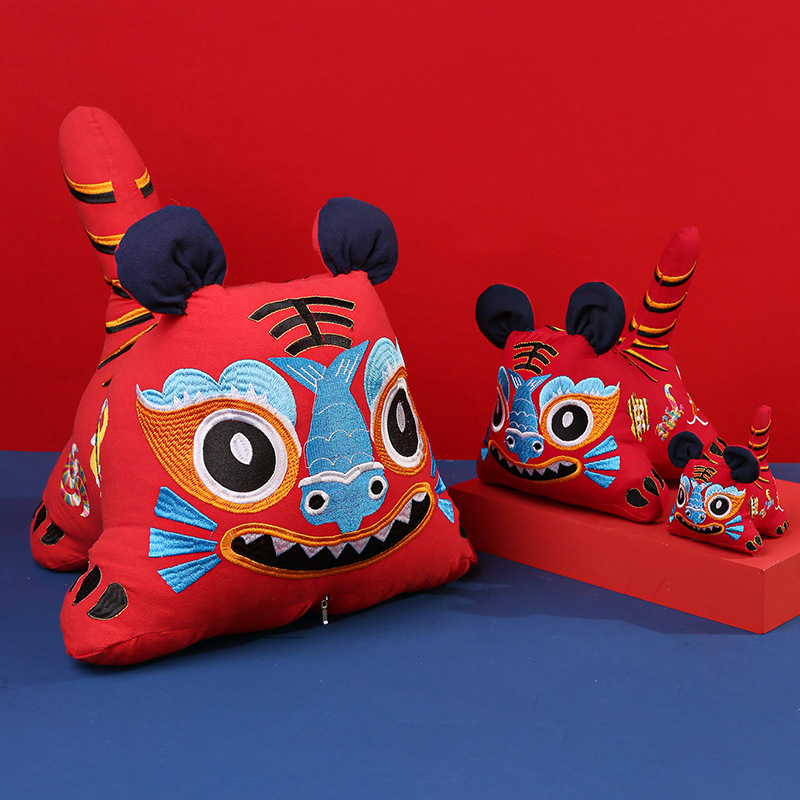 Embroidery Cloth Tiger Lion Dance Decoration Keychain Pendant Baby One Hundred Days Full Moon Catching Zhou Li National Tide Tourist Products