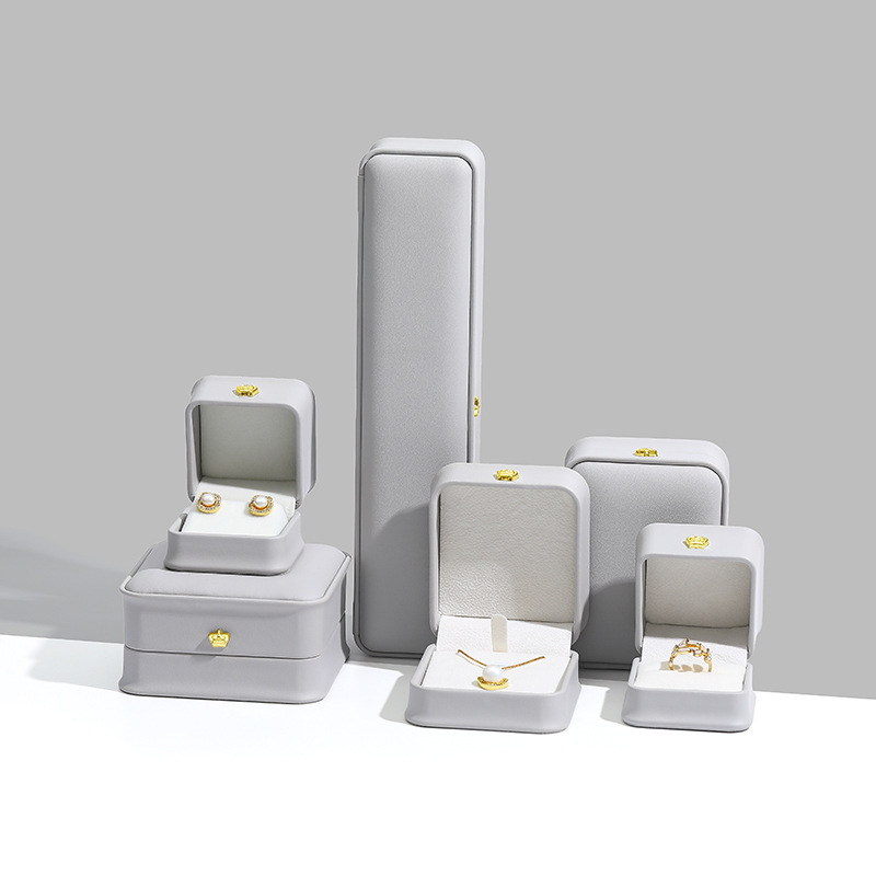 Joyero PU cuero corona colgante pulsera anillo caja cintura embalaje joyería collar pantalla caja de joyería