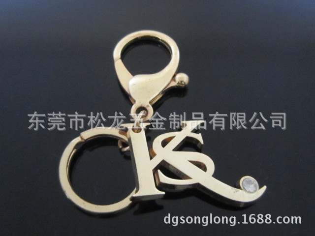 定制生产时尚合金钥匙扣，定做礼品钥匙扣，金属字母赠品钥匙扣