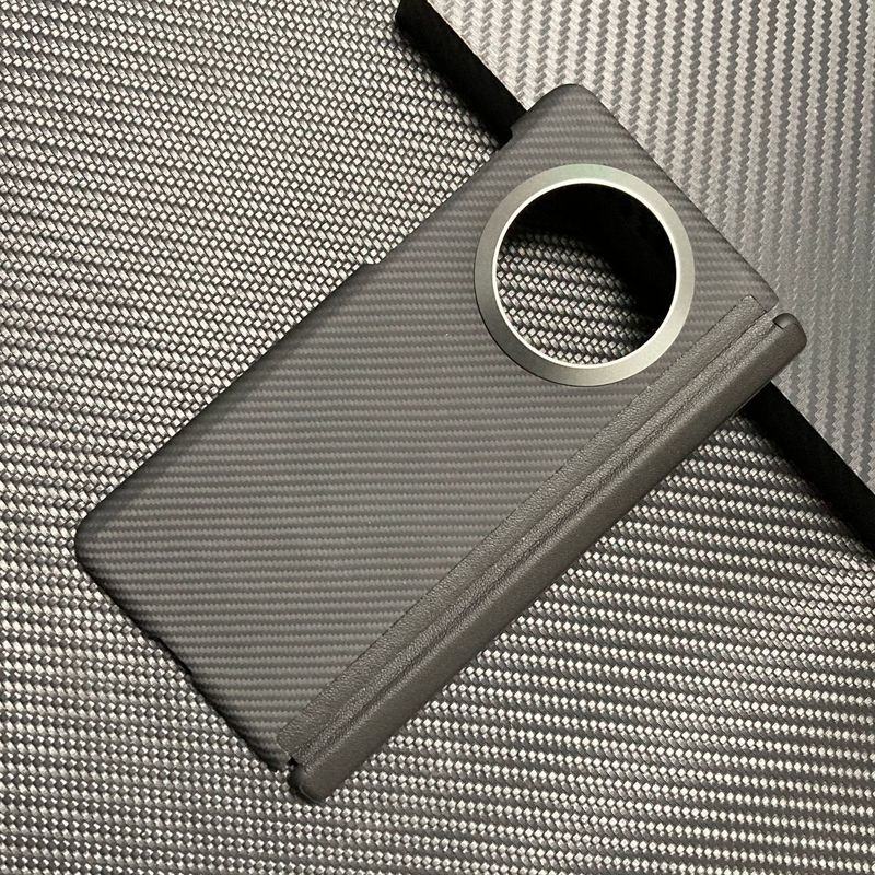 新商品のケブラーはファーウェイmate x 5超薄中軸保護カバーのアラミド繊維の磁気吸収保護カバーを適用します。|undefined