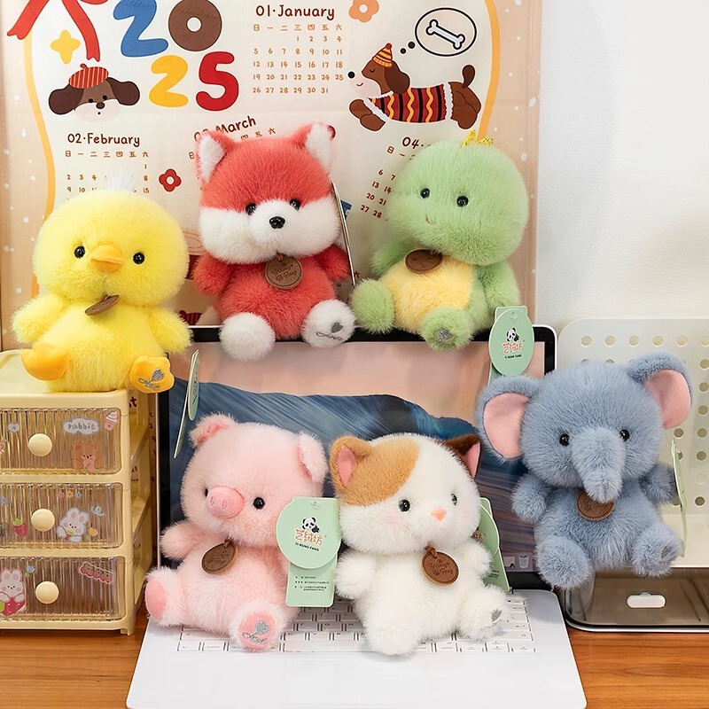 Cute pet animal fragrance table with fragrance Dundun paradise elephant fox kappibala penguin plush small toys wholesale