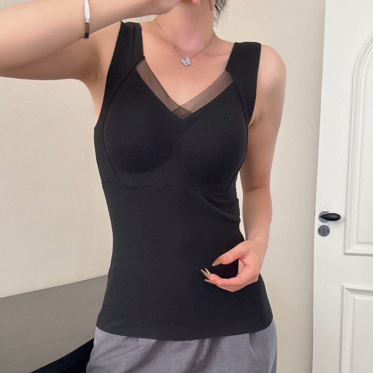 (2개) 가을과 겨울 V 원사 더블 샌딩 가열 일정한 온도 양과 누에 여성용 조끼 가을과 겨울 따뜻한 브래지어 원피스 조끼 속옷