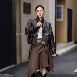 女式皮衣;毛衣;大码皮衣