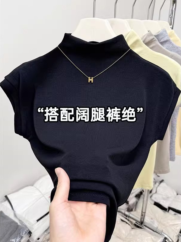 女性用のエレガントな小さなフライングスリーブトップ、ニッチデザイン、ハーフタートルネック、スリムフィットストレッチTシャツ、夏の人気の韓国トップス|undefined