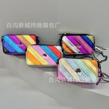 �羳Ů��朗lײɫ�l�y�¿�W���r�Ђ��Բ�ɫ�ǹ�ɫ�μ�Ů����bags
