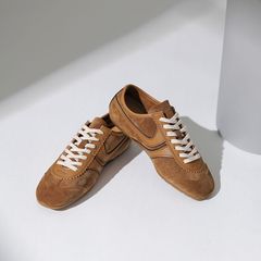 欧米風のレトロ ~ 徳訓靴の女性のギザギザは辺の本革に沿って色を合わせます。