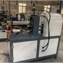 �ϰ���s�U�B��̎�L�z�C �A�ܝL�ݼy����C  ���P䓹ܝL���׽z�C