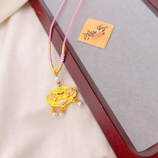 Gold-plated strong color-preserving ancient gold enamel burnt blue ten miles red makeup small pink fish pendant gift wholesale