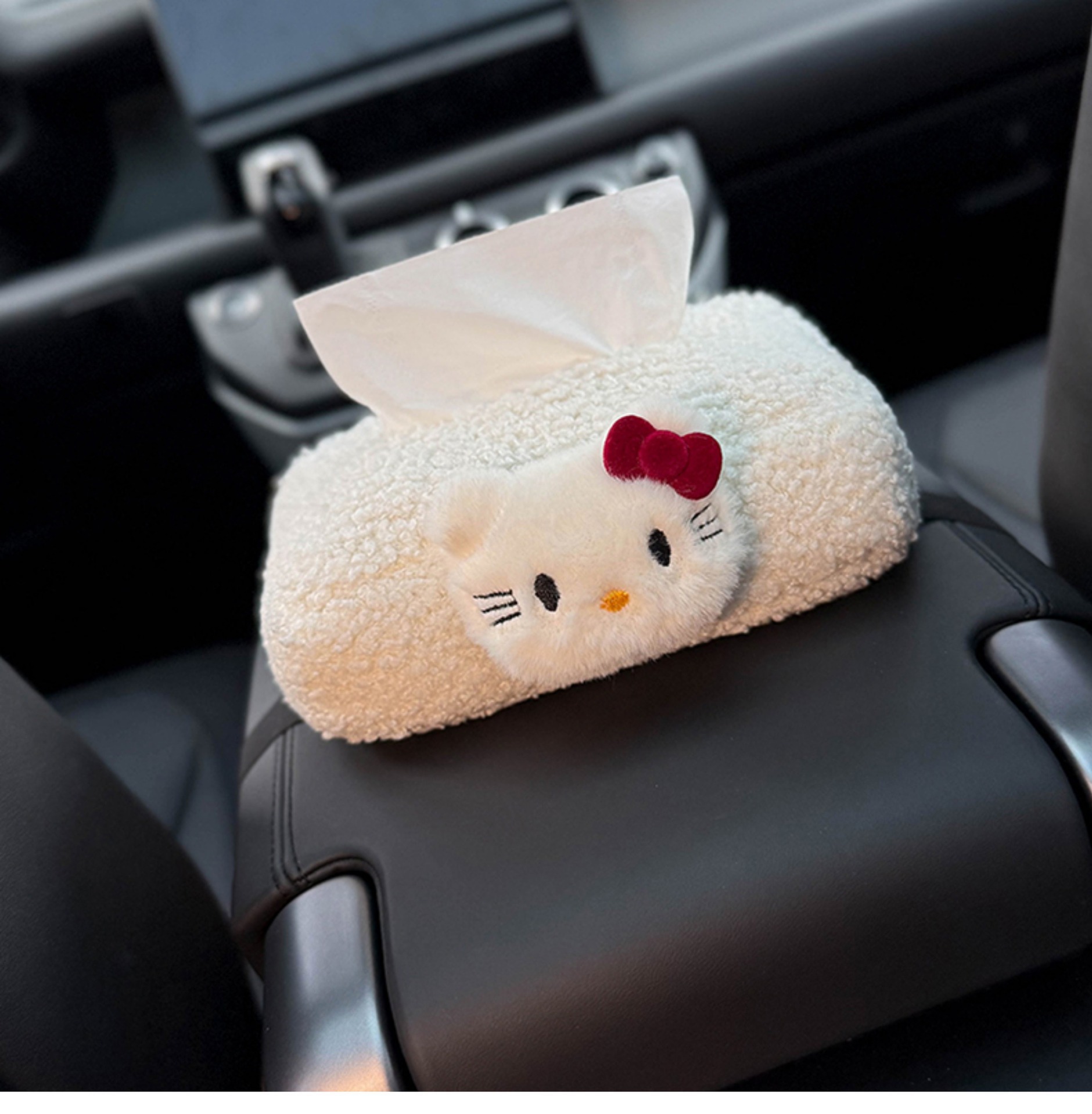 2025 New Cute Car Armrest Tissue Box, In-Car Tissue Holder, Practical and Stylish Storage for Girls