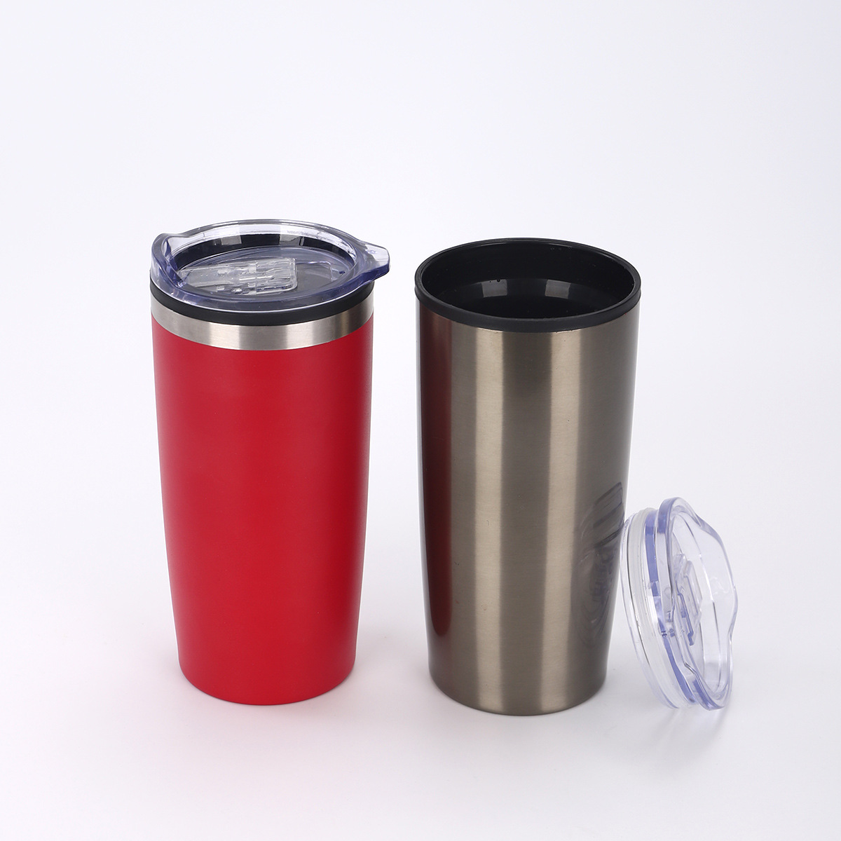 Taza de plástico de 20oz de gran capacidad portátil simple portable taza de agua de automóvil resistente a altas temperaturas a prueba de caídas taza al por mayor