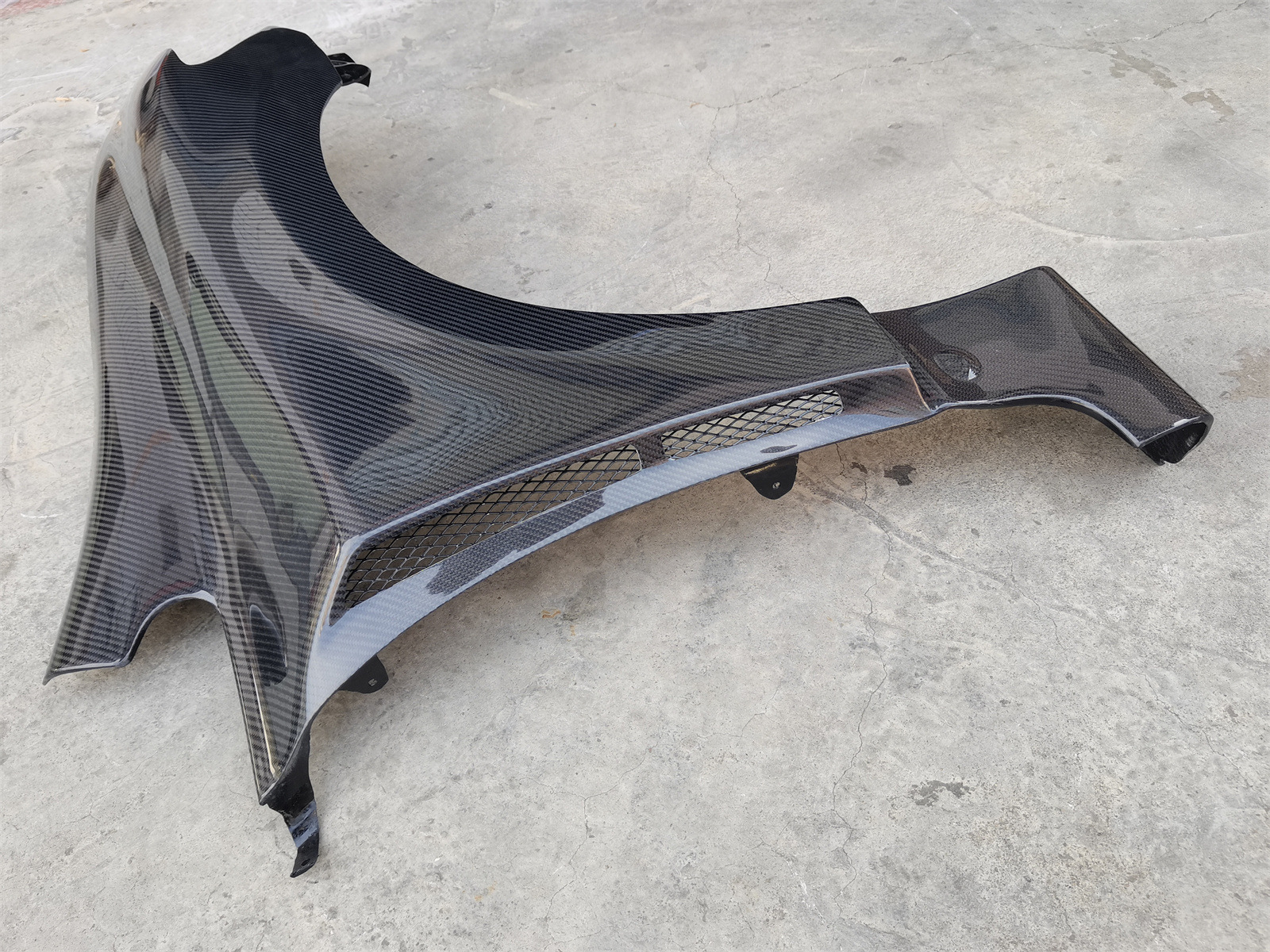 Suitable for Honda Civic FD2 fender modification with open hole wide body lightweight carbon fiber heat dissipation fender