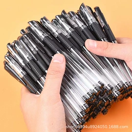 画纸、画布;彩泥/粘土/沙;铅笔