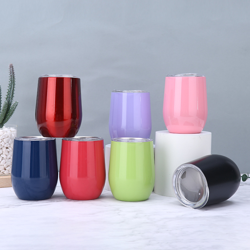 Inventario 304 taza de huevo de acero inoxidable de color sólido en forma de U mini taza de huevo doméstica de alto valor de visualización taza de aislamiento térmico puede logotipo