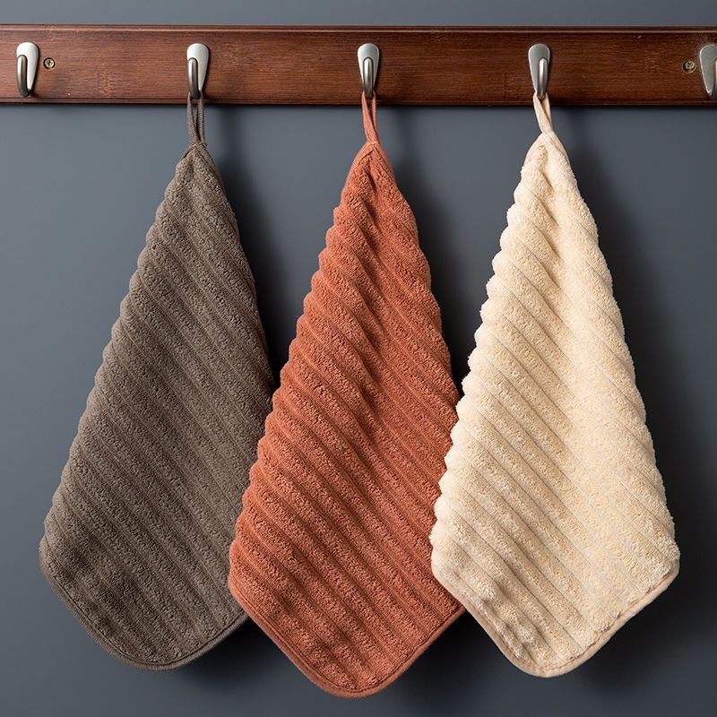 Toallas pequeñas toallas suaves cuadradas colgantes absorción de agua secado rápido para niños y mujeres lindos toallas domésticas para inodoro